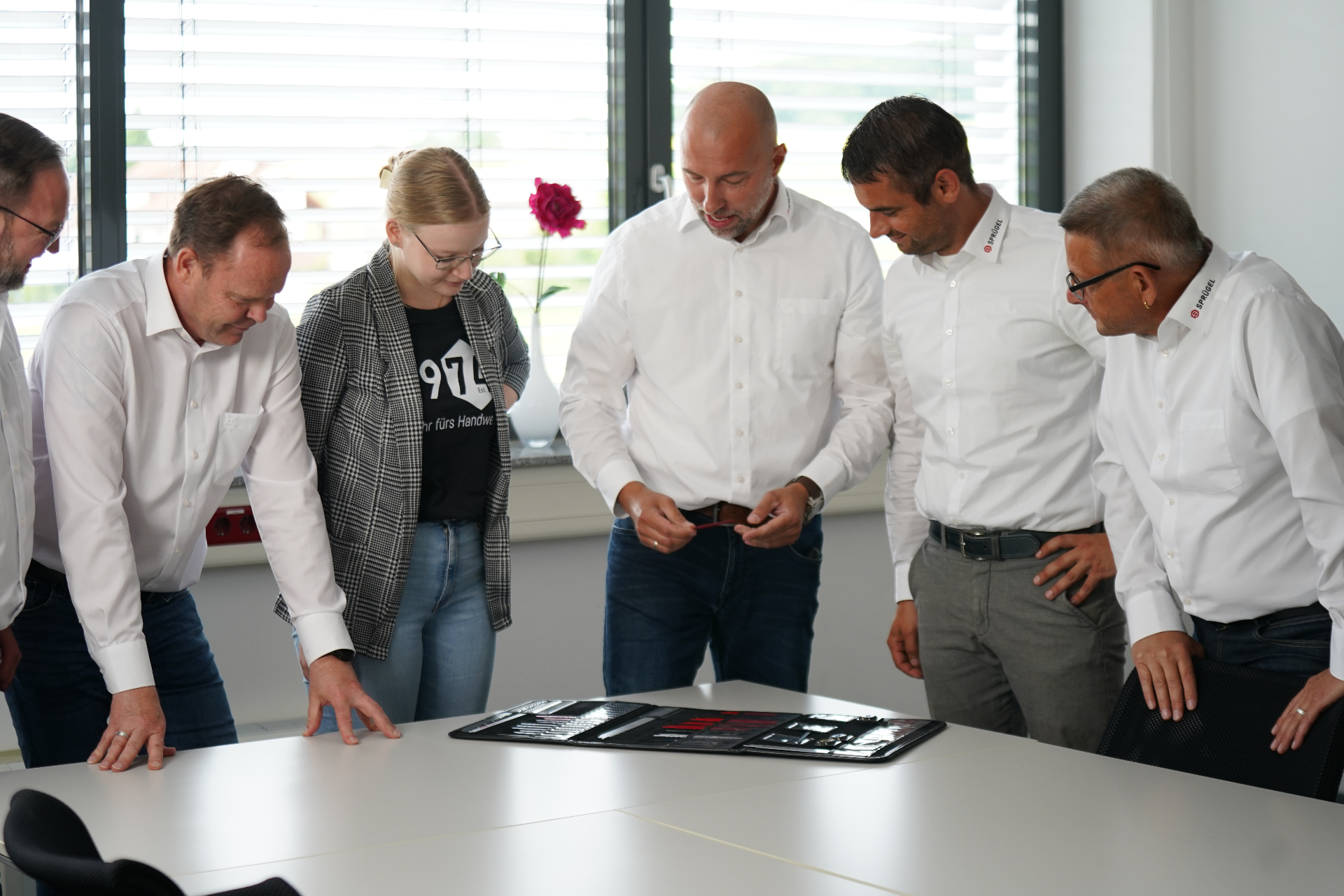 Team-Meeting bei Sprügel